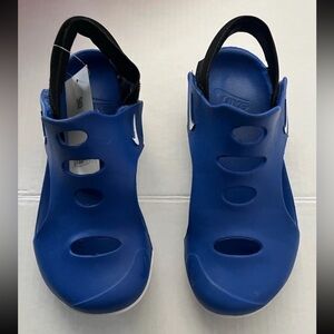 NWT Nike Sunray Protect 3 Youth Sandals Blue Black White Size 3Y